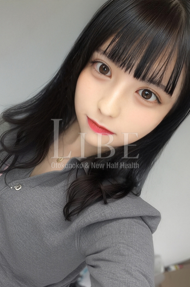 初々しさ満点♡ボンキュッボンのエロスタイル巨乳♡